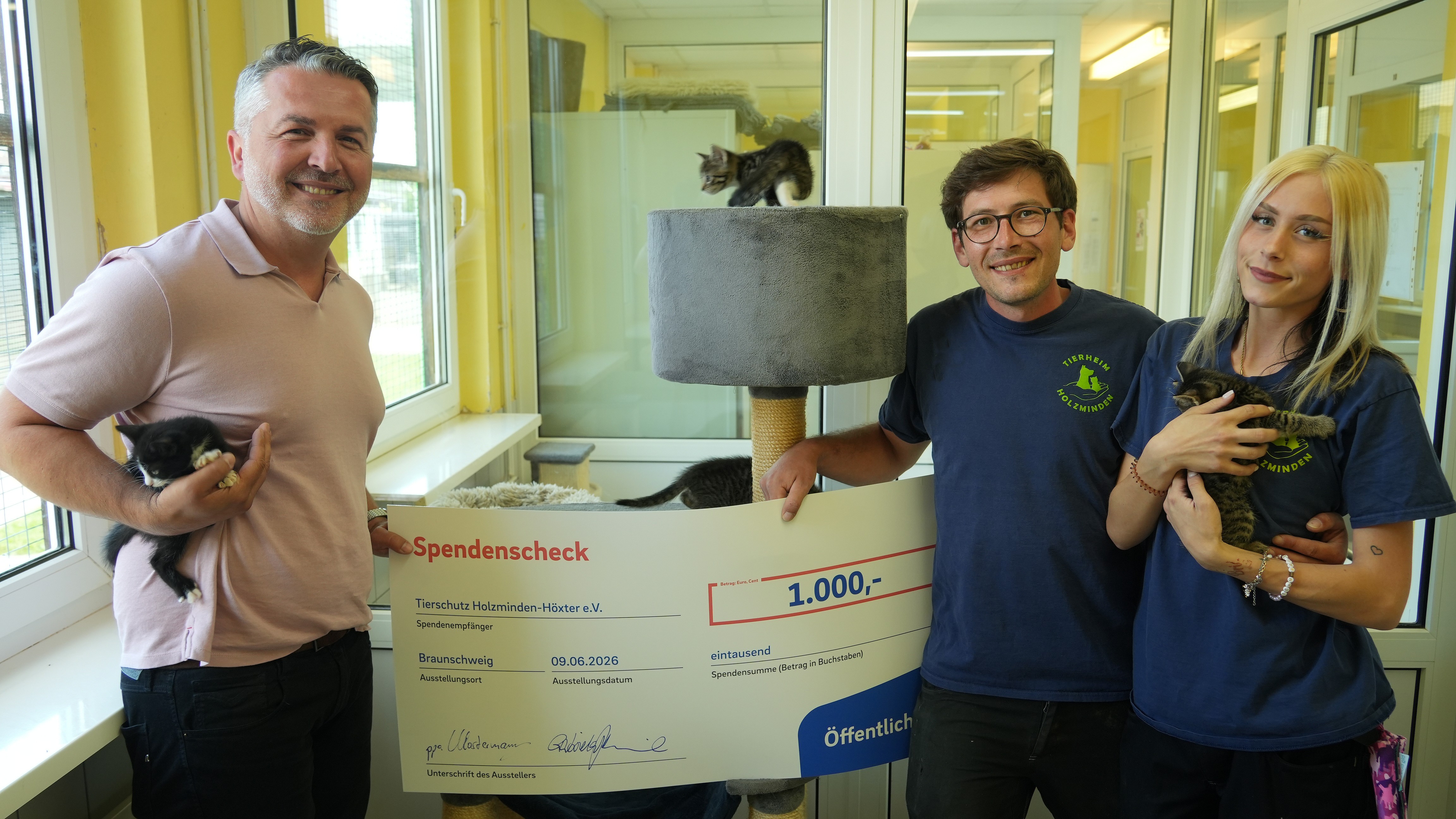 Öffentliche Versicherung verlost Spenden: Unterstützung für Tierheim Holzminden-Höxter
