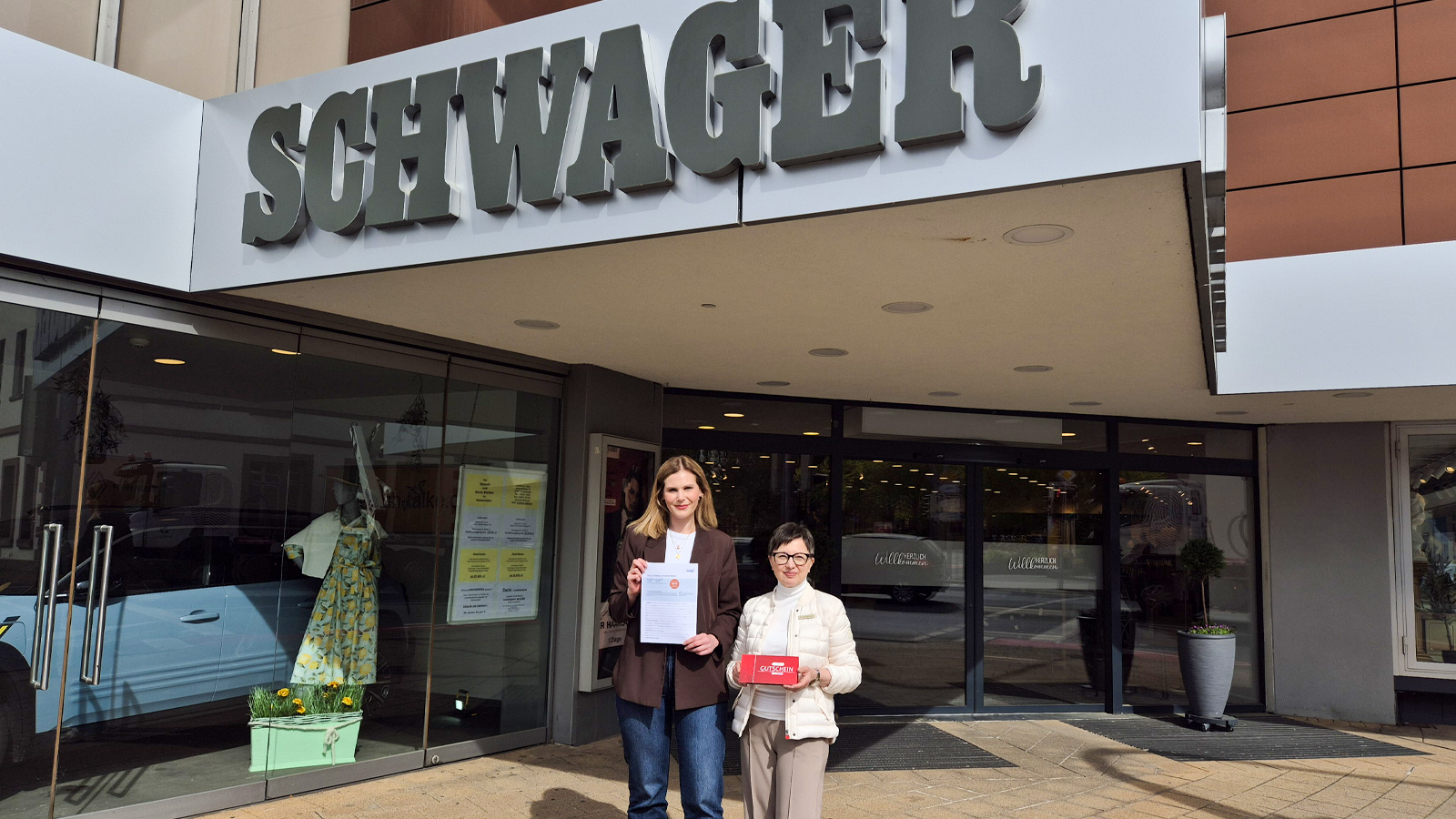 Neue Kooperation zwischen den Stadtwerken Holzminden und Kaufhaus Schwager stärkt den lokalen Einzelhandel