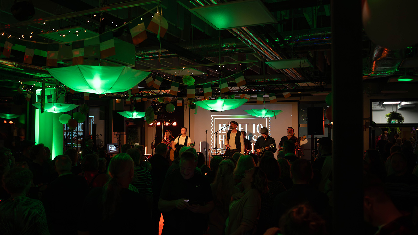 „Irish Pub Night“ im Create:hub begeistert hunderte Gäste