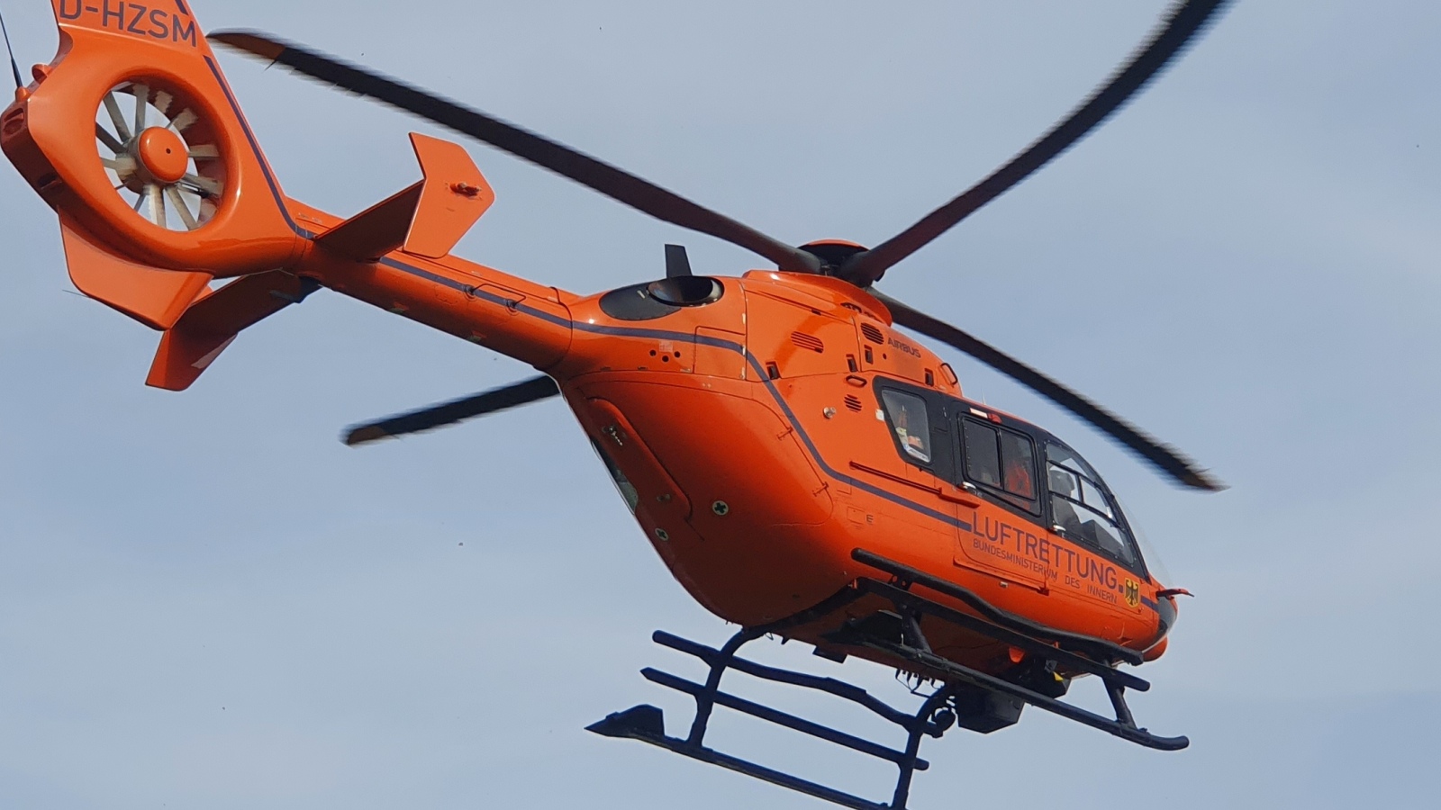 Plötzlich Sirenen und Hubschrauber: Aufregung in Holzminden – doch kein schwerer Unfall